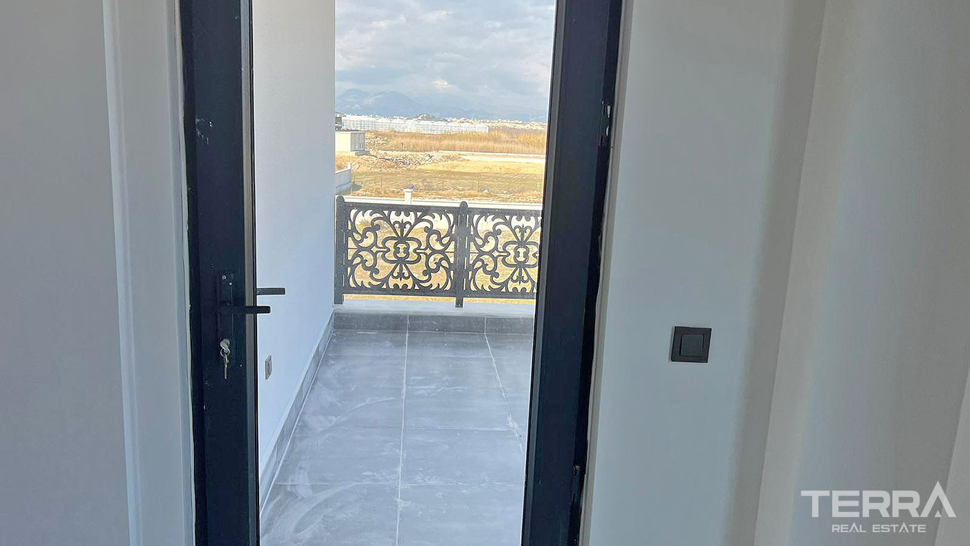 Citizensip Approved Villa with Private Pool Advantage in Belek - 92544