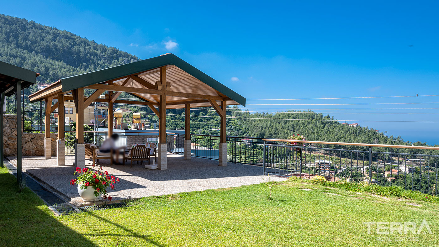 Villa with Modern Features in a Tranquil Area of Alanya, Oba - 92857