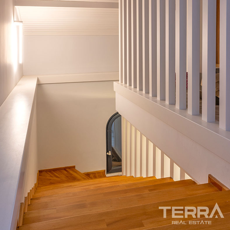 Villa with Modern Features in a Tranquil Area of Alanya, Oba - 92875