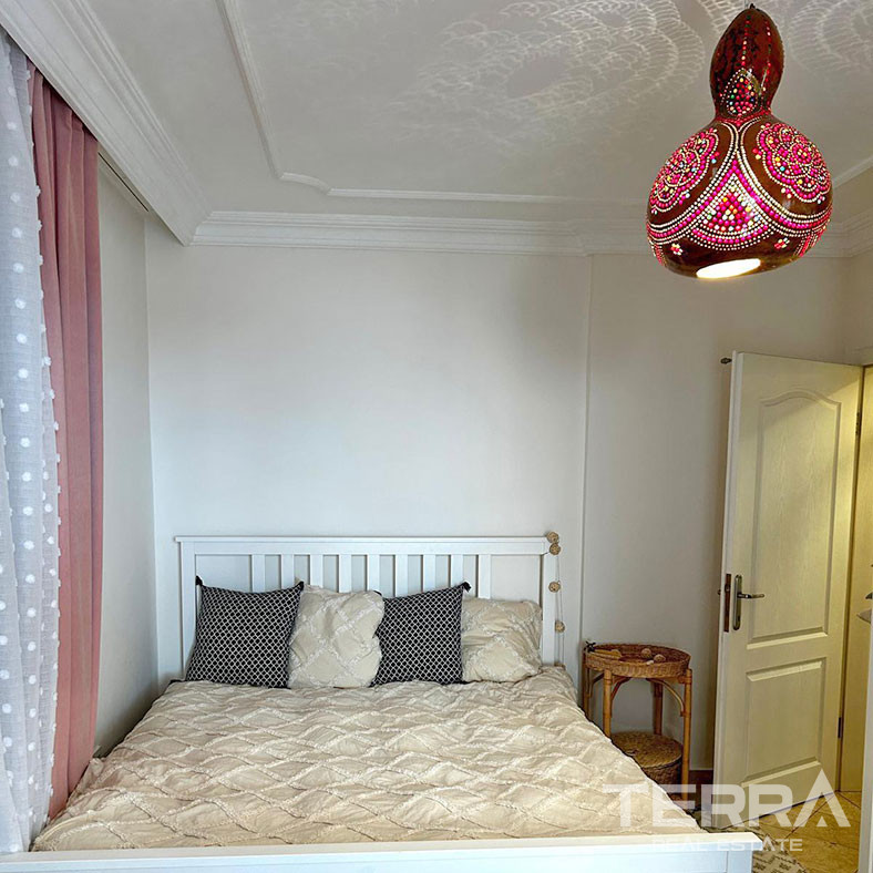 Chic Resale Apartment with Spacious Living Areas in Alanya Center - 94212