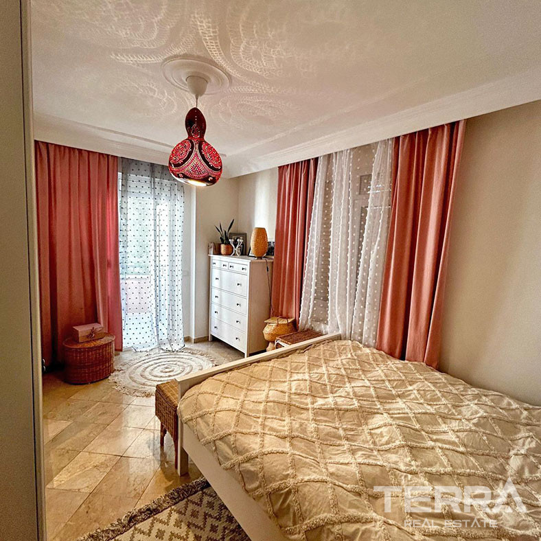 Chic Resale Apartment with Spacious Living Areas in Alanya Center - 94214