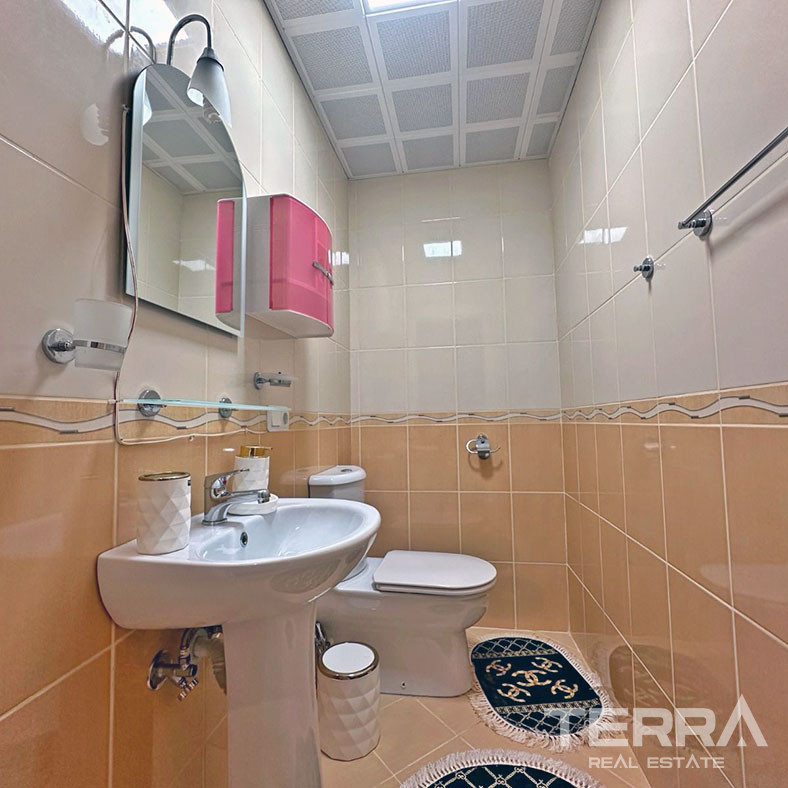 Chic and Furnished Apartment in Alanya Residence, Tosmur - 94427
