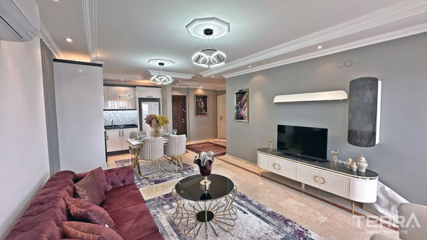 Chic and Furnished Apartment in Alanya Residence, Tosmur