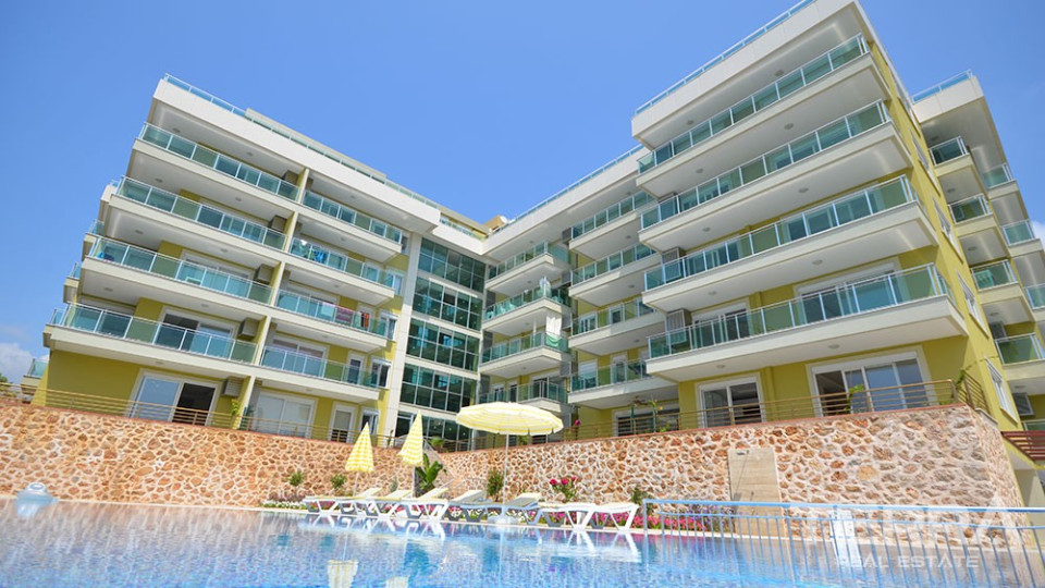 Sea view apartments on a hilltop in Kestel Alanya