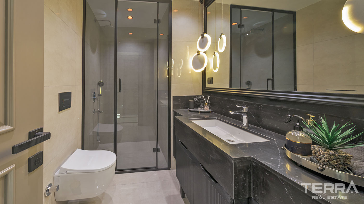 Stylish 5+1 Apartments Close to the Sea and Amenities in Mersin - 96080