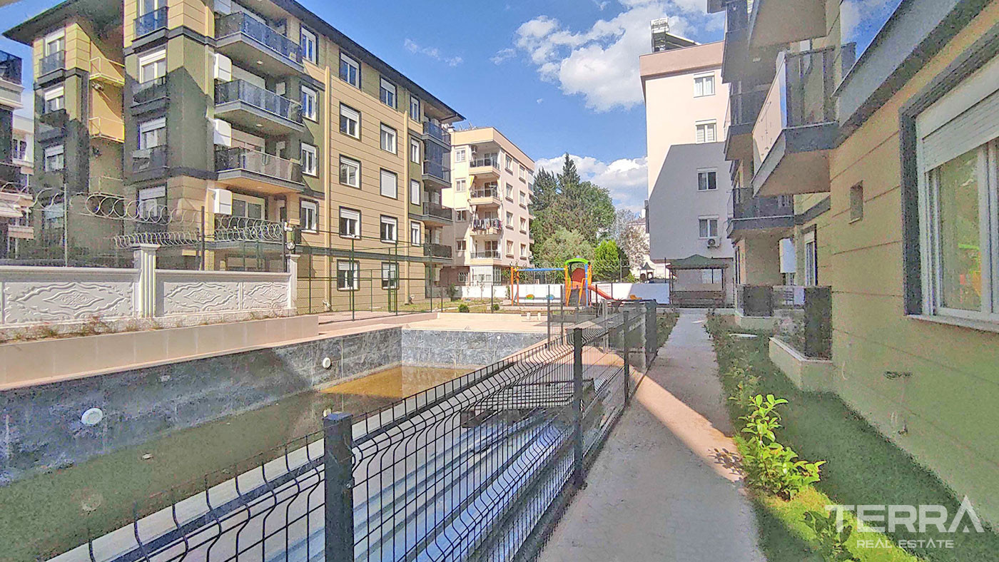 Modest and Chic Apartments within a 2-Block Complex in Antalya Center - 96508