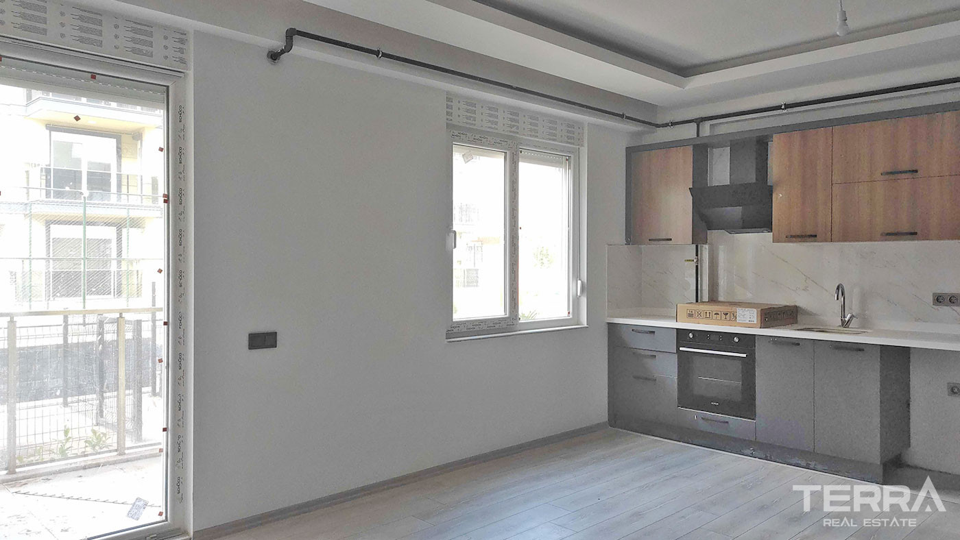 Modest and Chic Apartments within a 2-Block Complex in Antalya Center - 96516