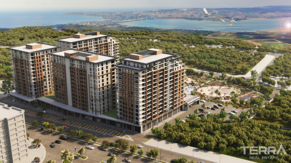 Apartments with Modern Features in Büyükçekmece, İstanbul