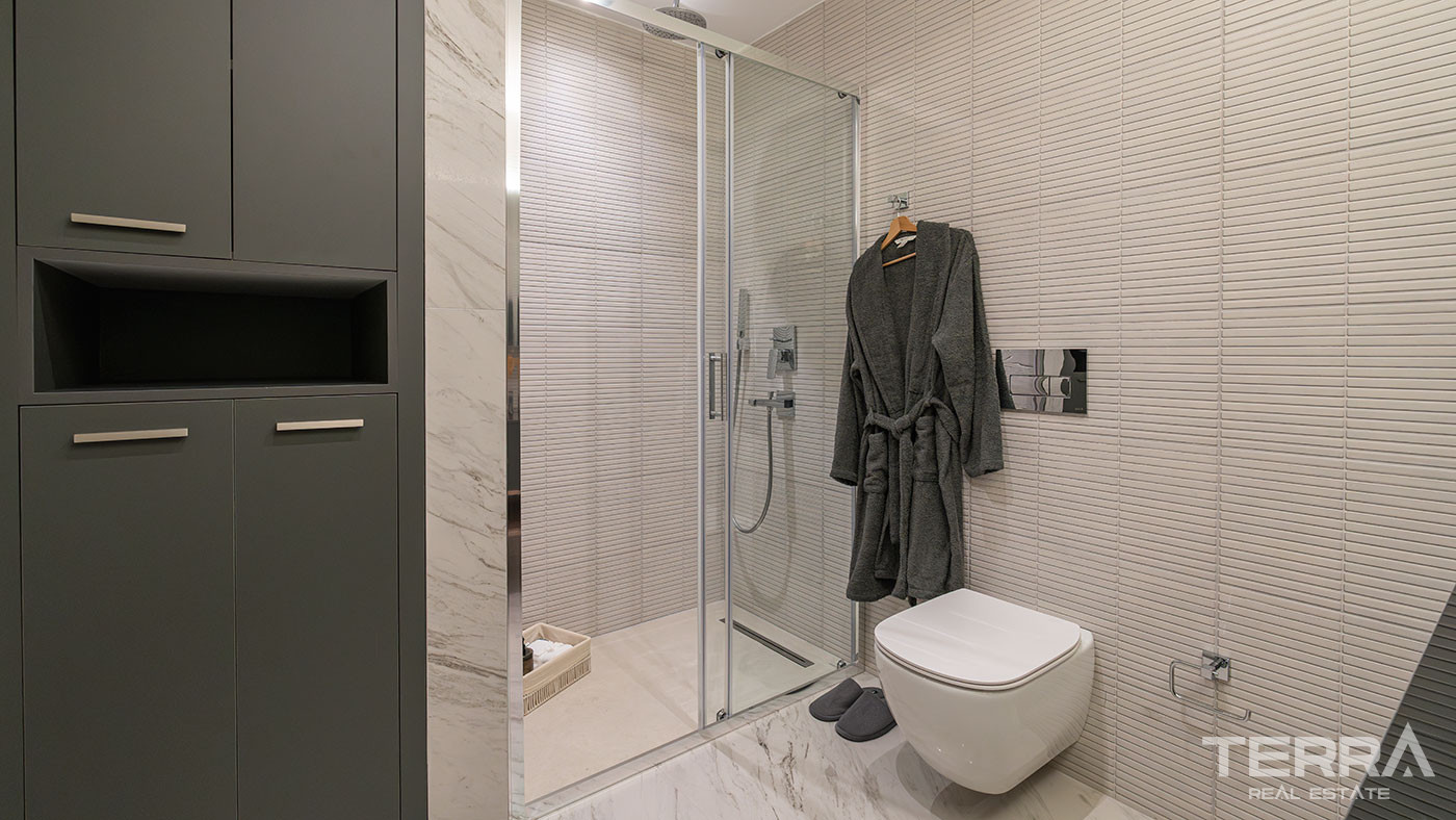 Exclusive Sea View Apartments for Sale in Istanbul, Kartal, Turkey - 102340