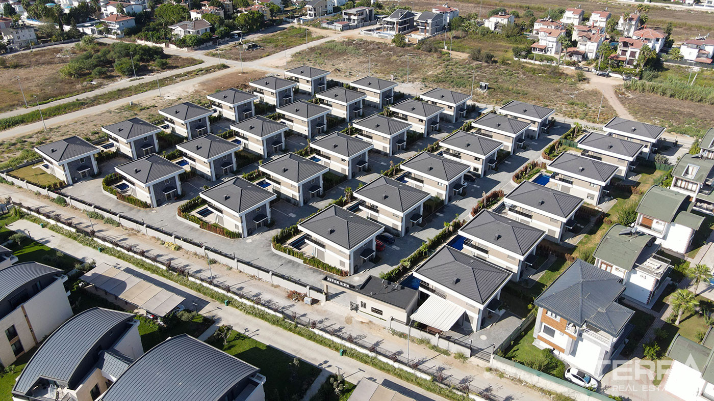 Villas with Private Pool for Sale in Central Belek, Turkey - 102468