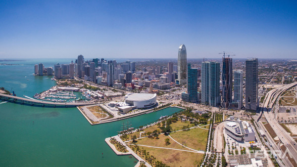 Okan Tower – Leiligheter til salgs i Miami, Florida, USA
