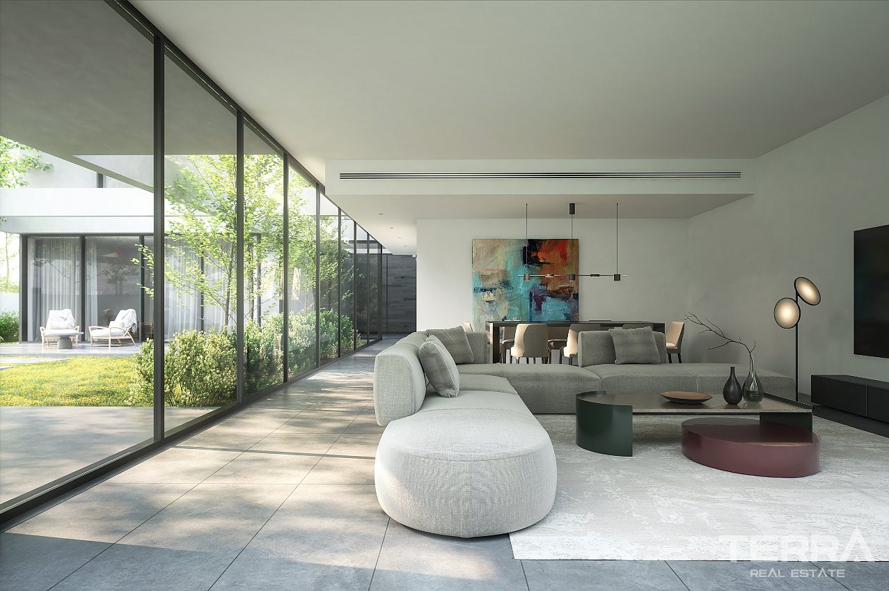 Luxury Villas for Sale in Sharjah, United Arab Emirates - 104600