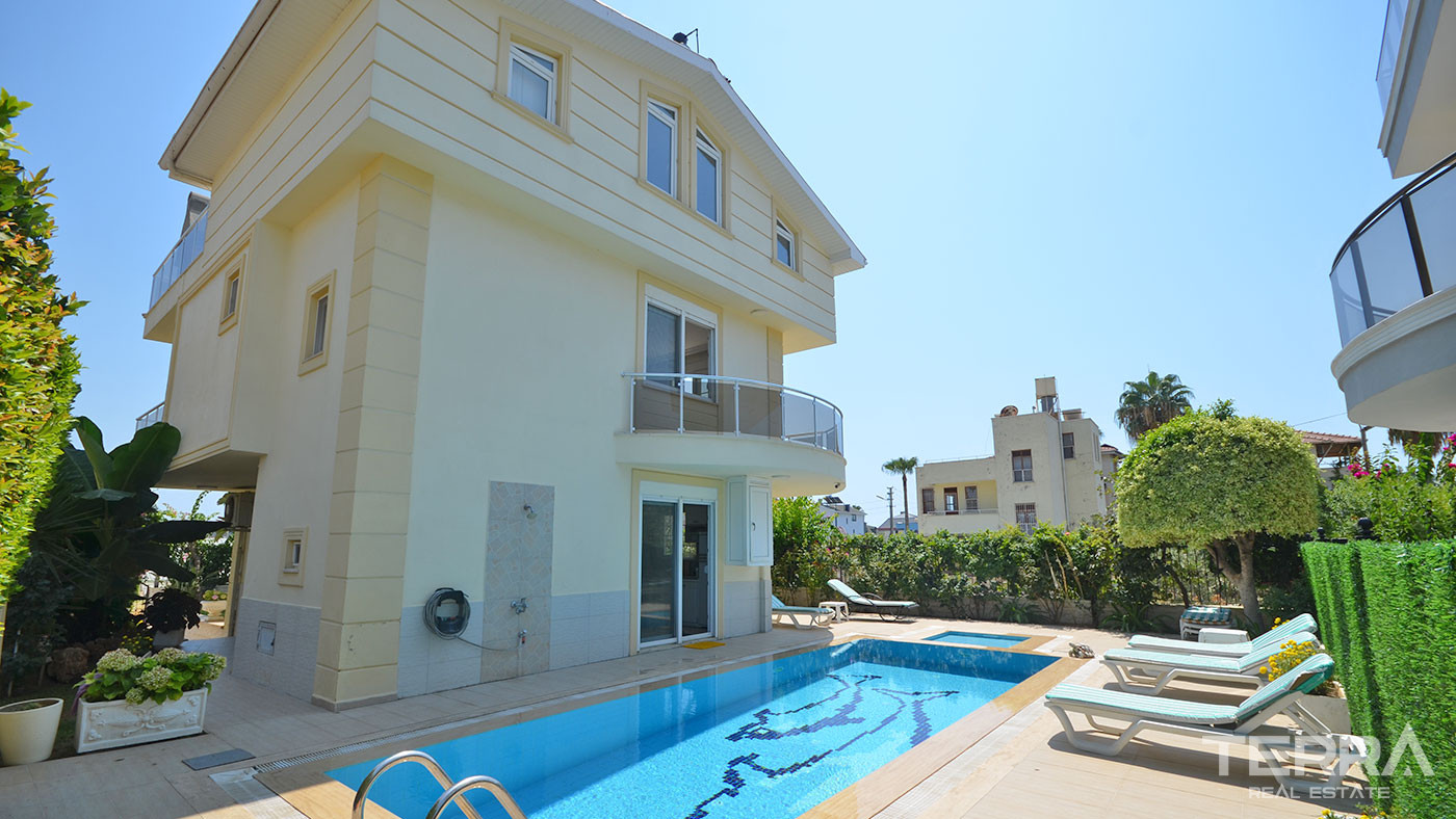 Frittliggende villa med pool til salgs i Konaklı, Alanya, Tyrkia - 104930