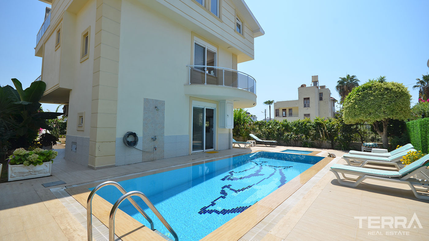 Frittliggende villa med pool til salgs i Konaklı, Alanya, Tyrkia - 104932