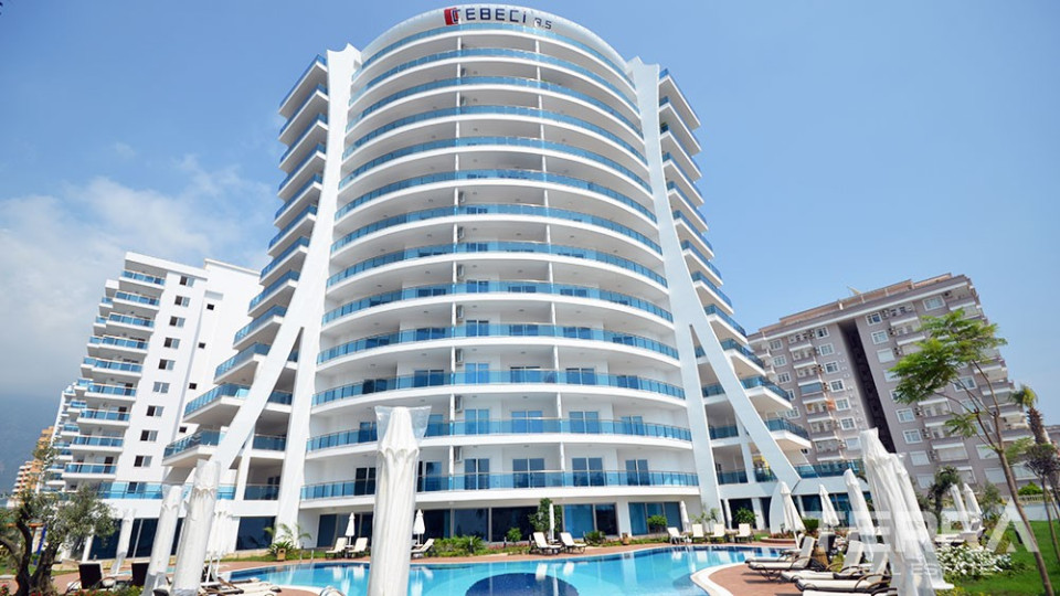 Exclusive sea front apartments in Mahmutlar, Alanya