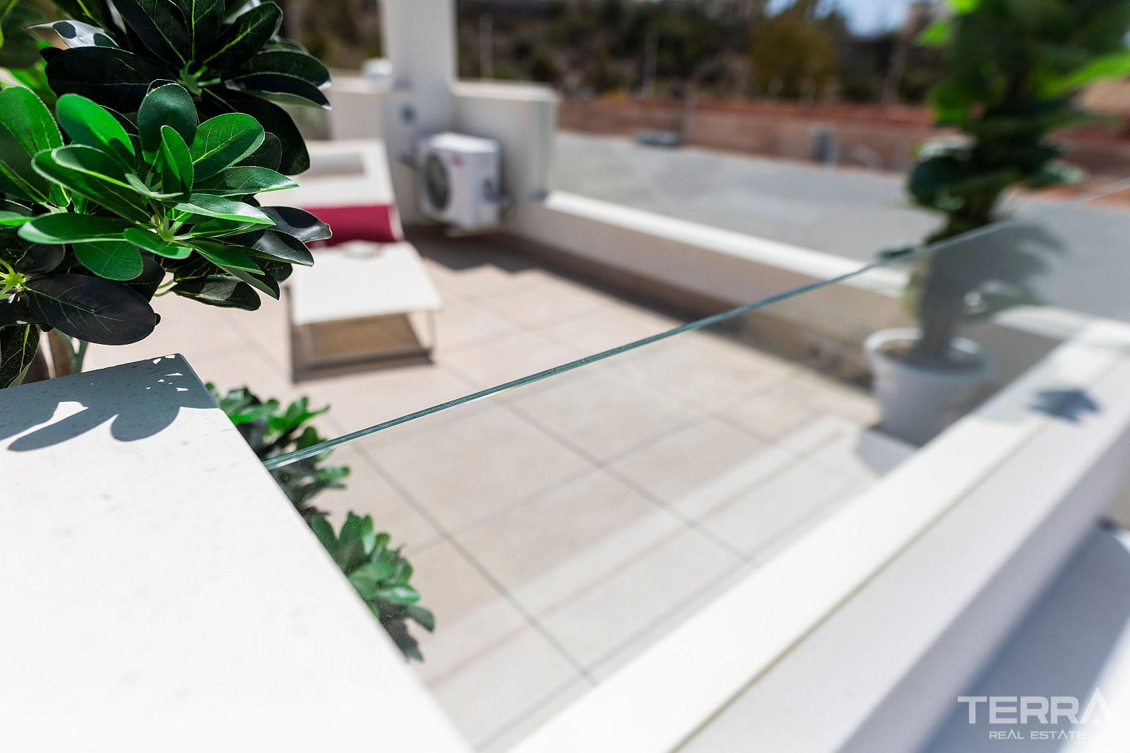 Moderne villaer med pool nær stranden i Almería, Pulpí, Spanien - 104861
