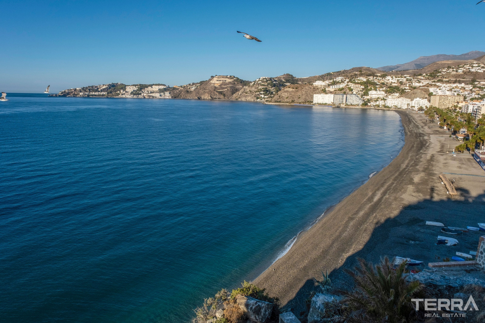 Villas avec piscine à vendre à Almuñecar, Grenade, Espagne - 105001