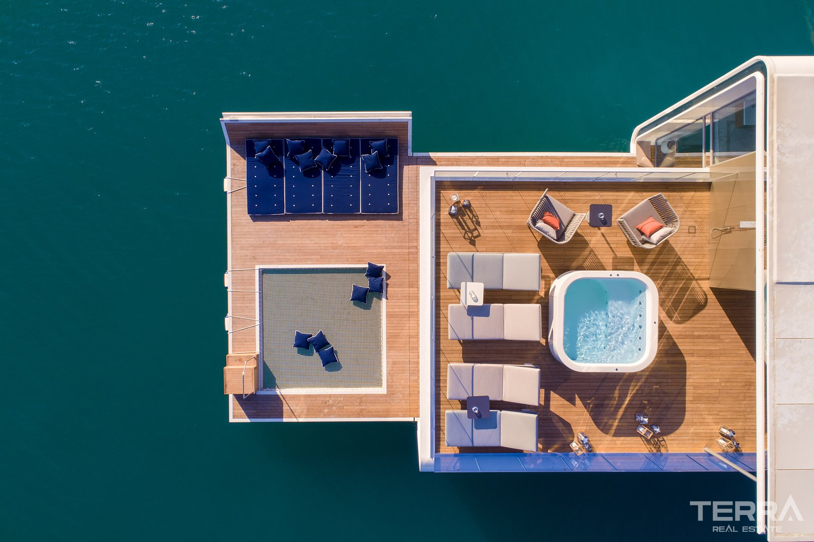 Exclusive Villas for Sale in The World Islands, Dubai, UAE - 105226