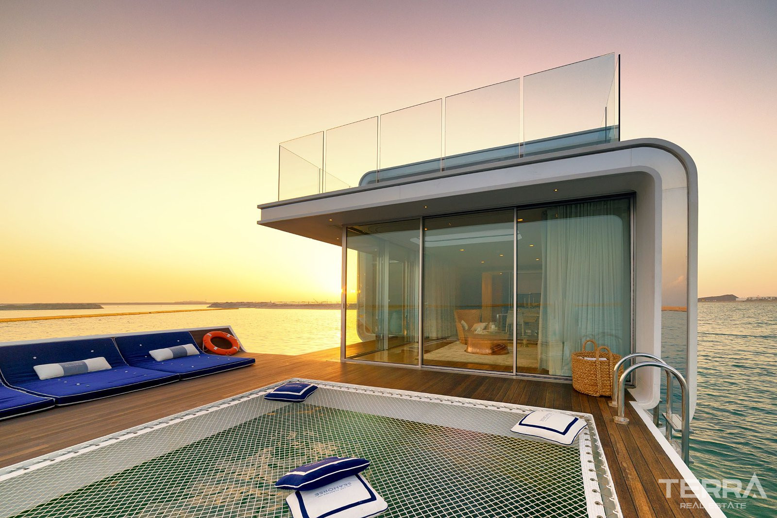 Exclusive Villas for Sale in The World Islands, Dubai, UAE - 105230