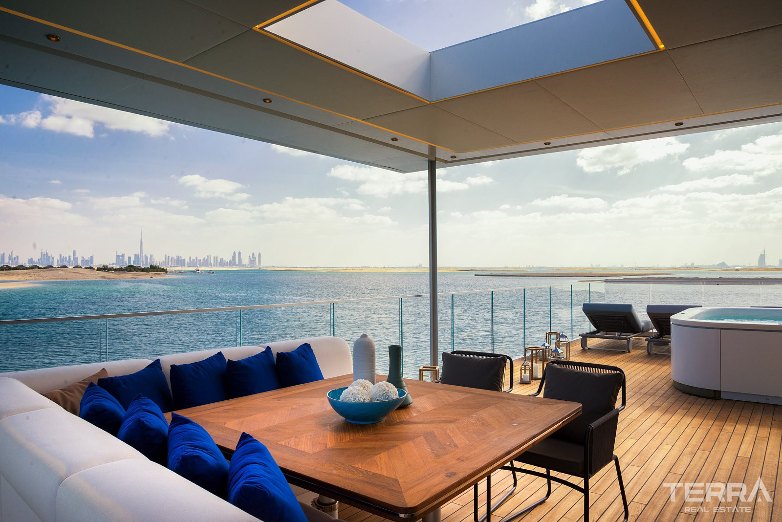 Exclusive Villas for Sale in The World Islands, Dubai, UAE - 105240