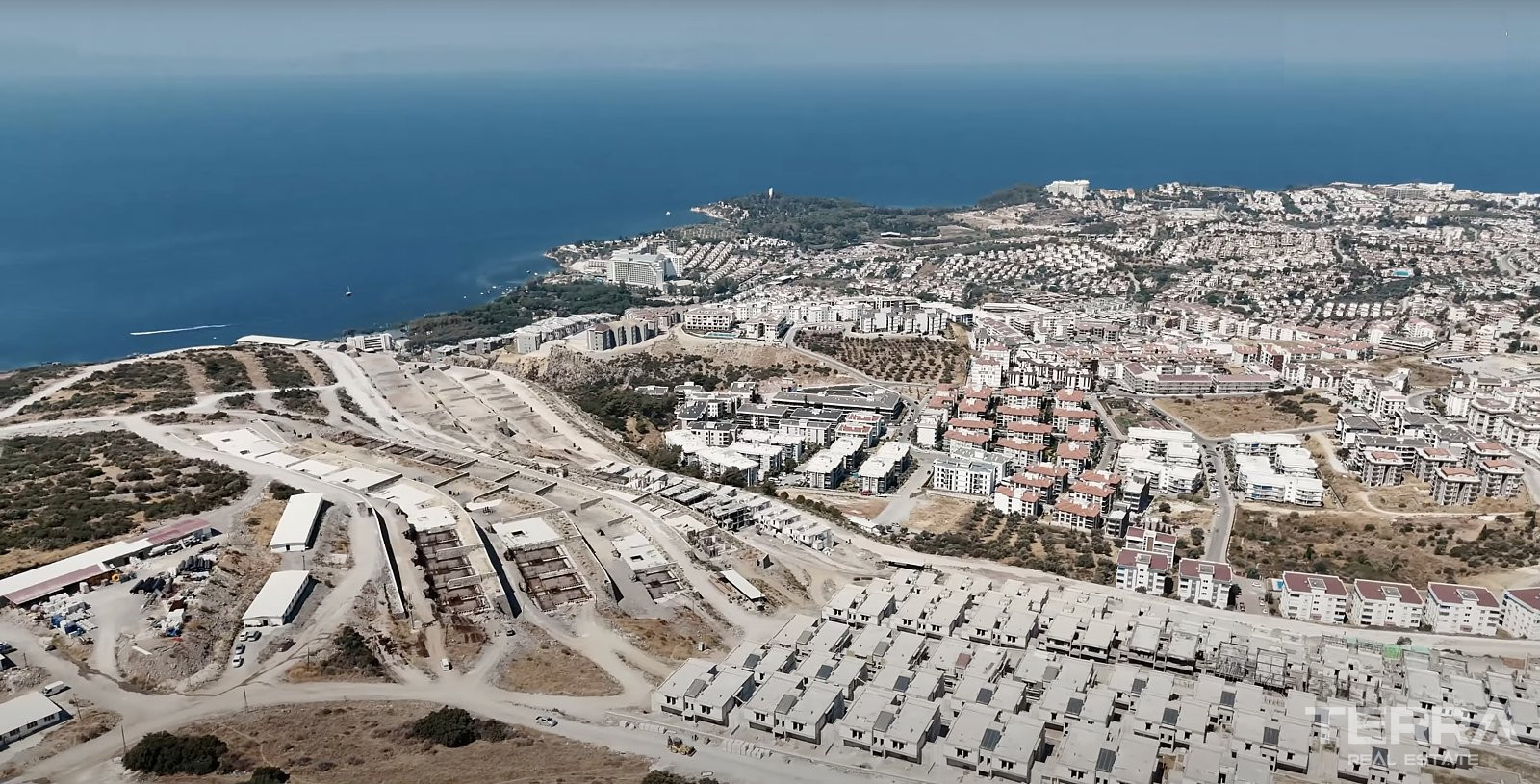 Leiligheter med havutsikt til salgs i Kuşadası, Aydın, Tyrkia - 105381