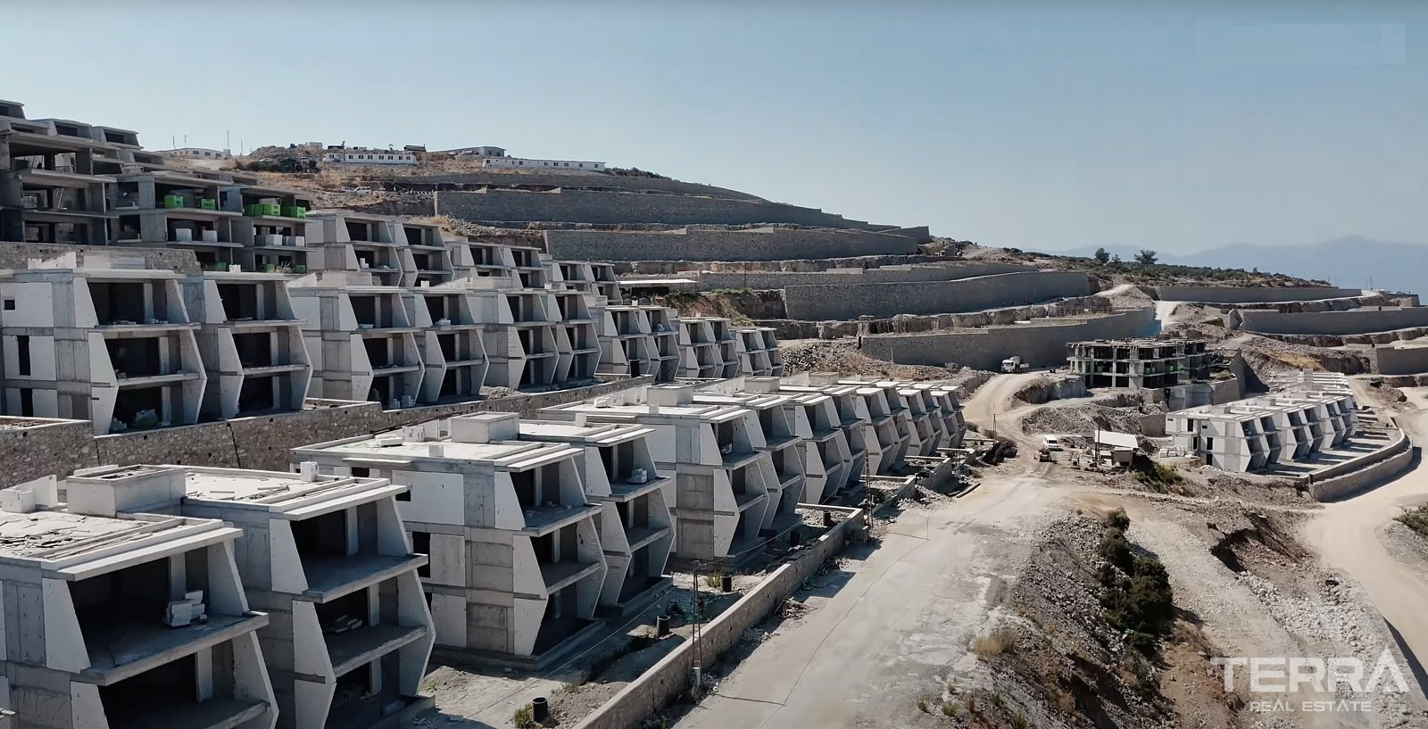 Leiligheter med havutsikt til salgs i Kuşadası, Aydın, Tyrkia - 105385