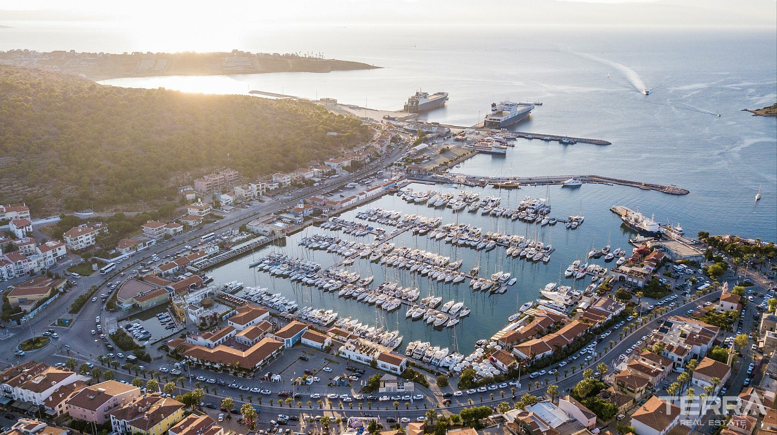 Luxury Beachfront Villas for Sale in Çeşme, Izmir, Turkey - 105416