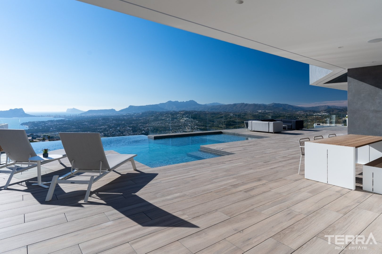 Sea View Villas for Sale in Benitachell, Alicante, Spain - 105553