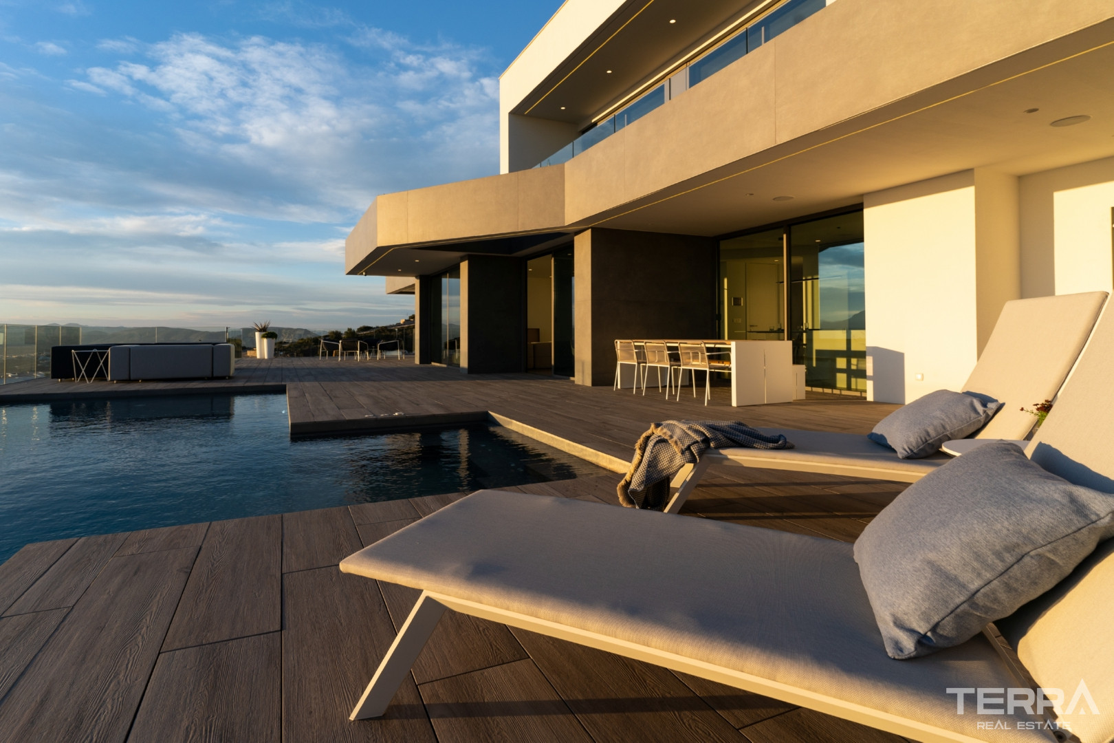 Sea View Villas for Sale in Benitachell, Alicante, Spain - 105554
