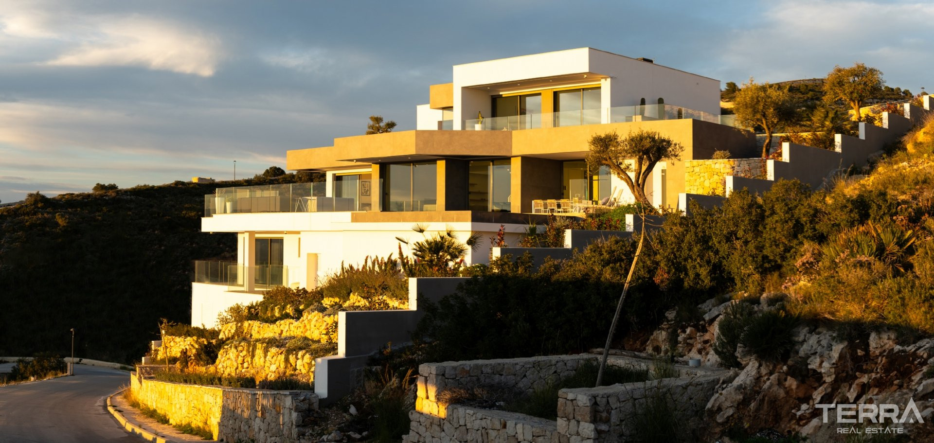 Sea View Villas for Sale in Benitachell, Alicante, Spain - 105555
