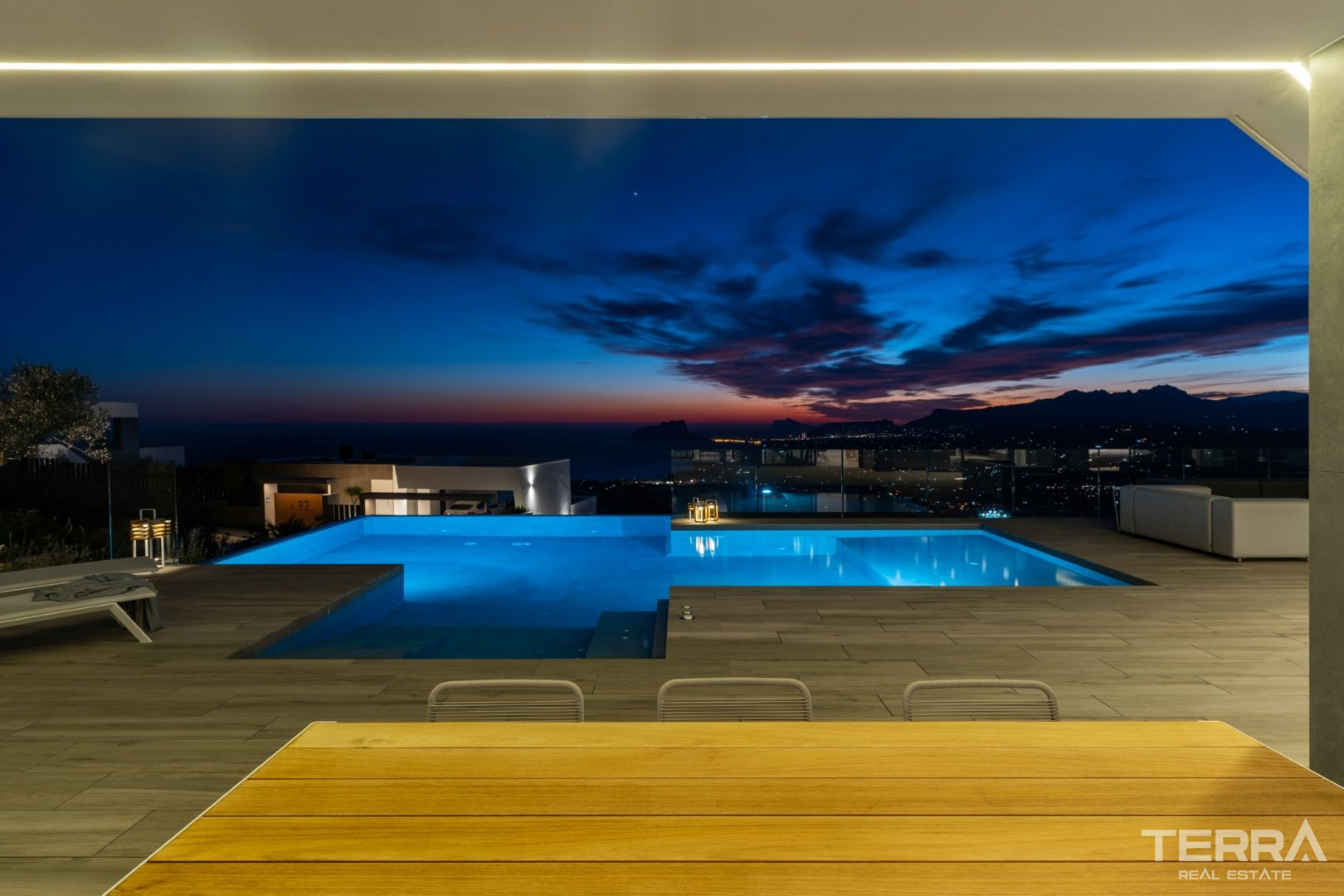 Sea View Villas for Sale in Benitachell, Alicante, Spain - 105558