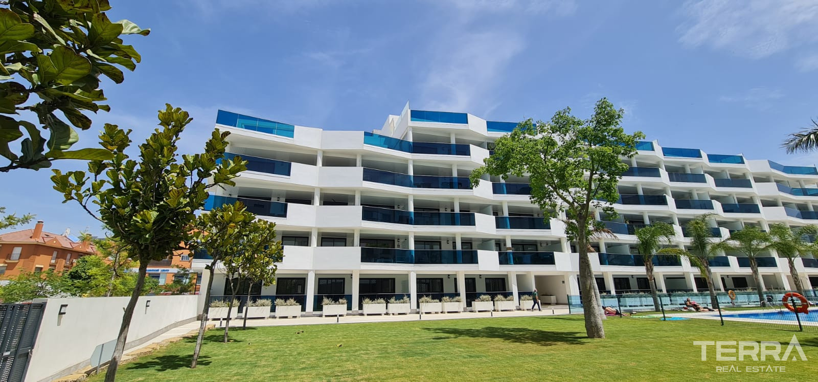 Mijas Costa'da Fuengirola'ya Yakın Site İçinde Satılık Daireler - 105631