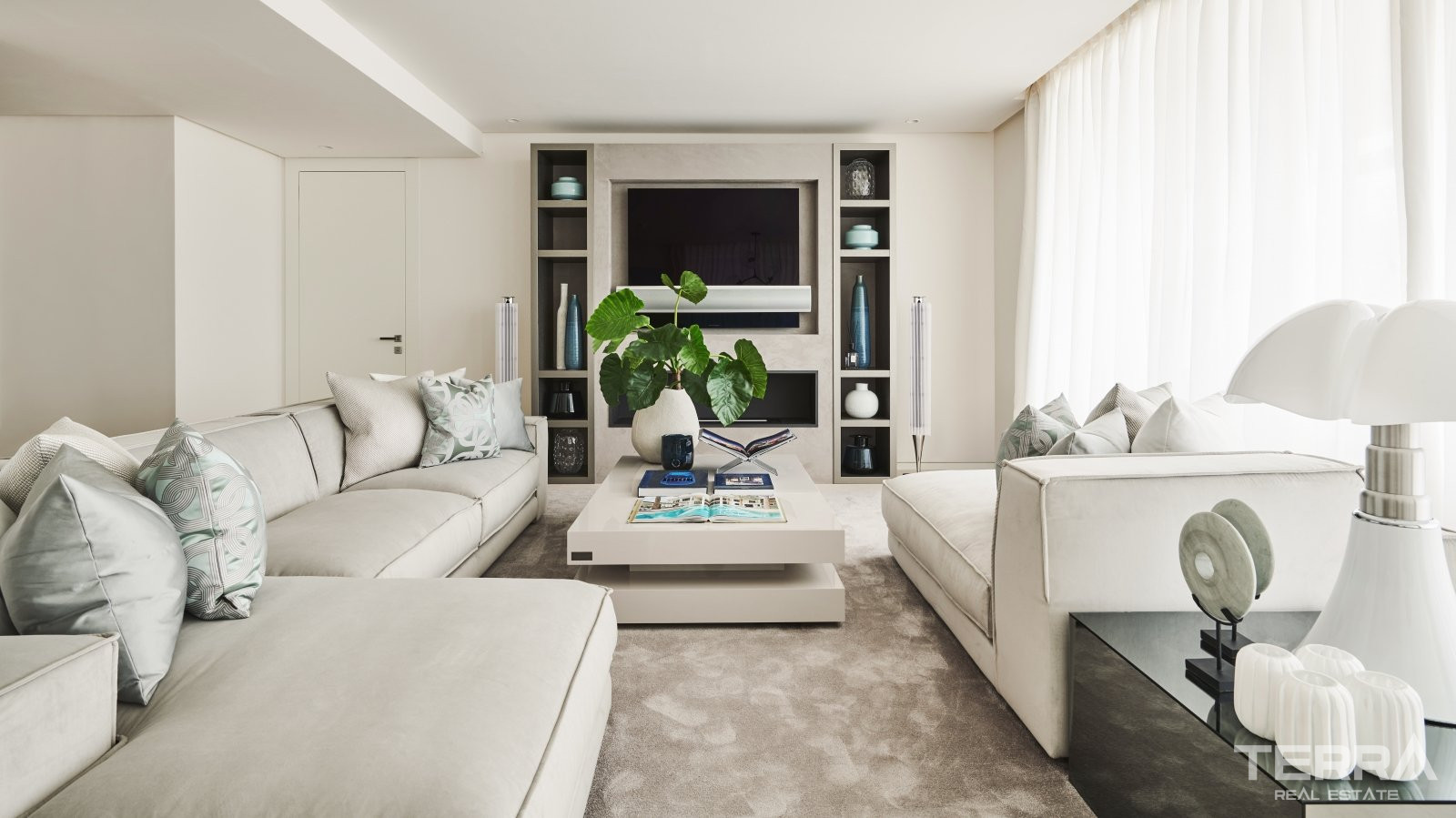 Sea View Apartments for Sale in Ojen, Marbella, Spain - 105685