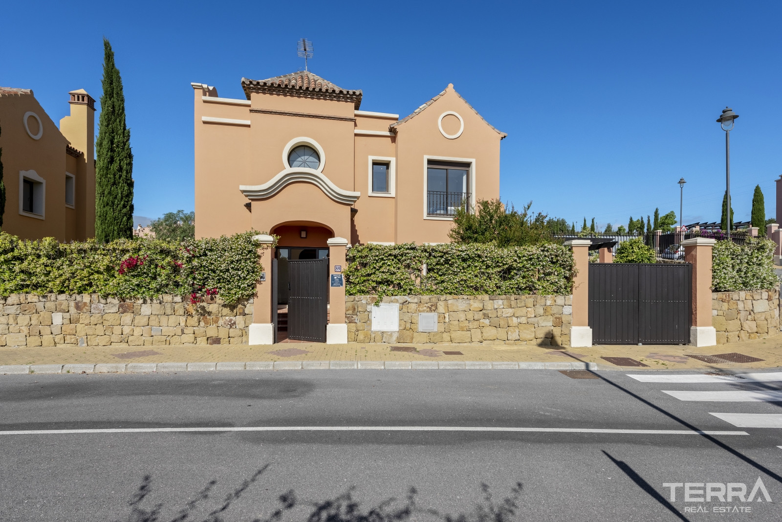 Golfhuviloita myynnissä Esteponassa, Málaga, Espanja - 105728