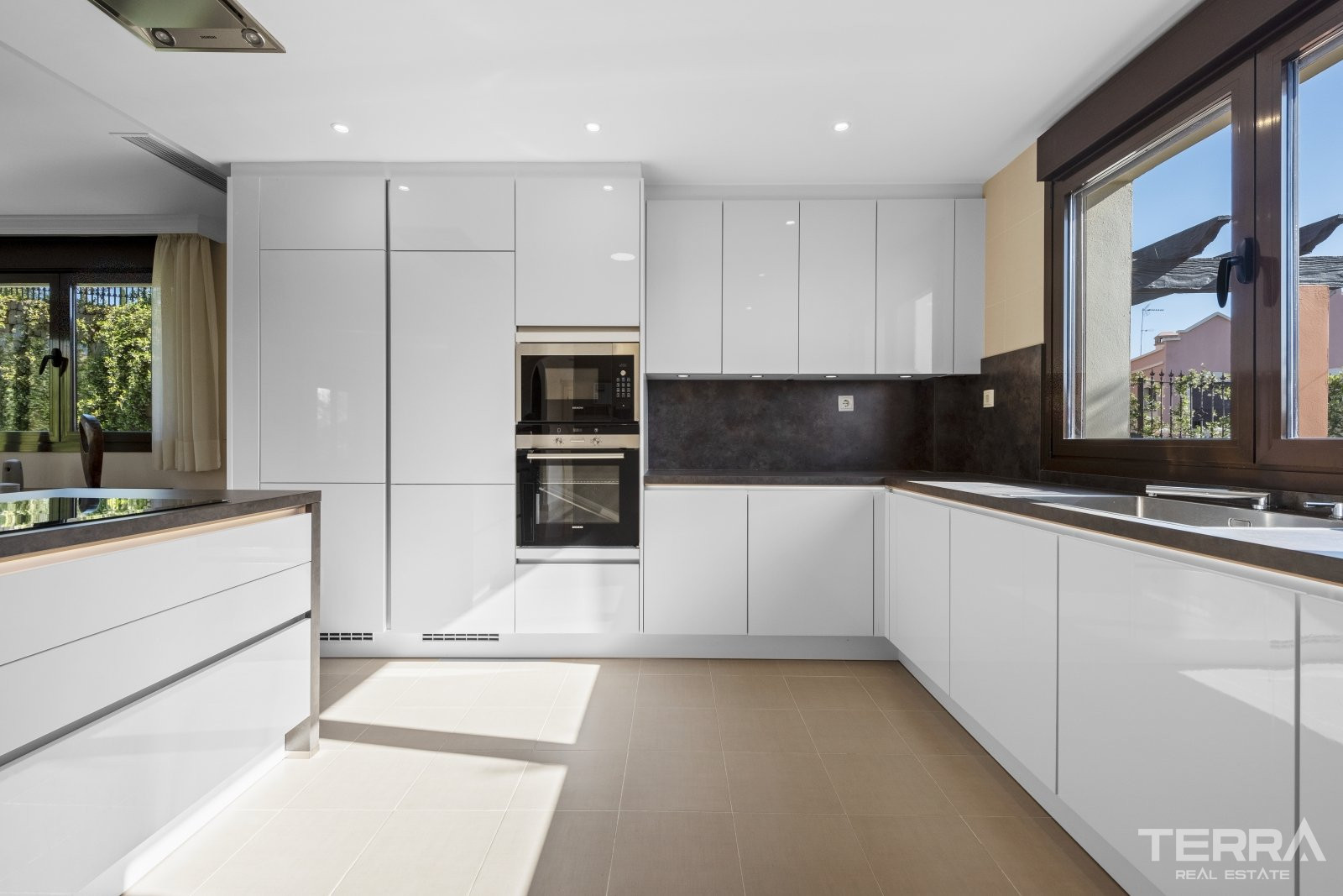 Golfhuviloita myynnissä Esteponassa, Málaga, Espanja - 105733