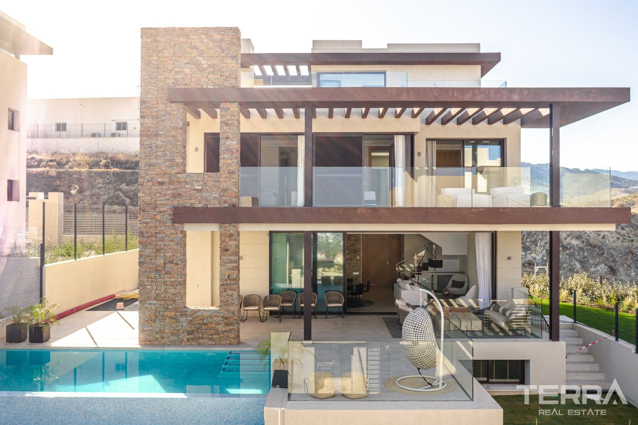 Villaer med havudsigt til salg i Benahavis, Málaga, Spanien - 105981