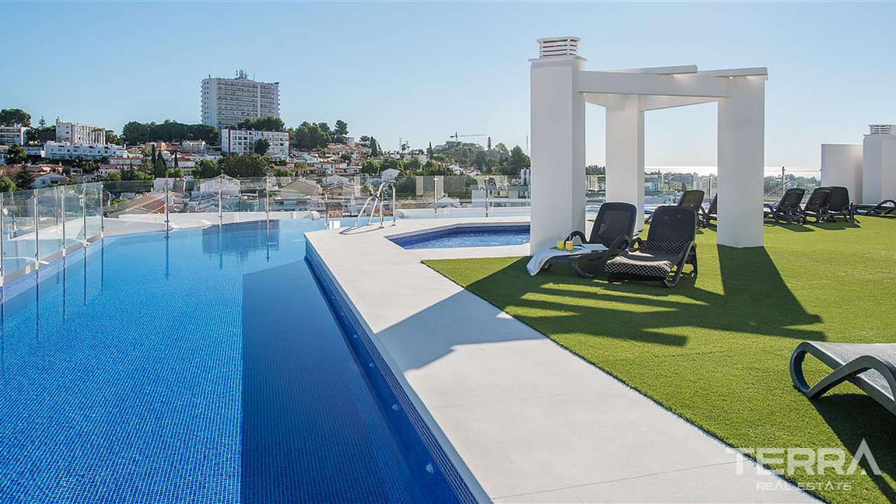 Apartments with Sea View for Sale in Marbella, Málaga, Spain - 106093