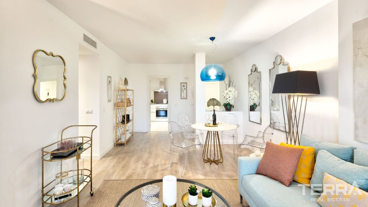 Apartments with Sea View for Sale in Marbella, Málaga, Spain - 106099