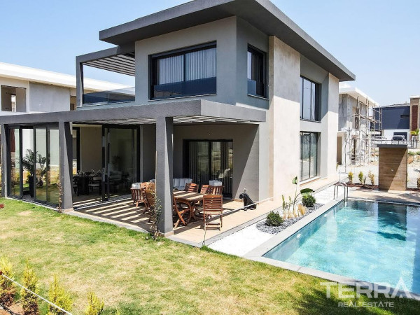Villas with Private Pools in Kuşadası, Aydın, Turkey
