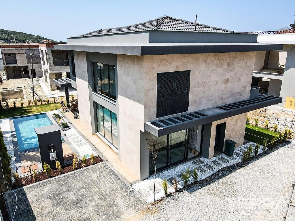 Villas with Private Pools in Kuşadası, Aydın, Turkey - 106193