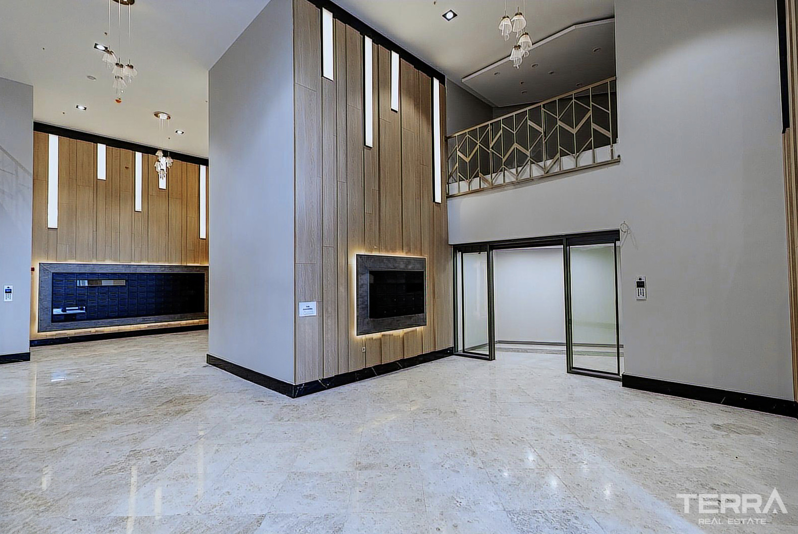 Centrally Located Apartments in Konak, Izmir, Turkey - 106374