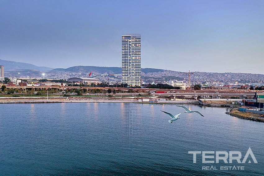 Apartments with Sea-view for Sale in central Konak, İzmir, Turkey - 106411