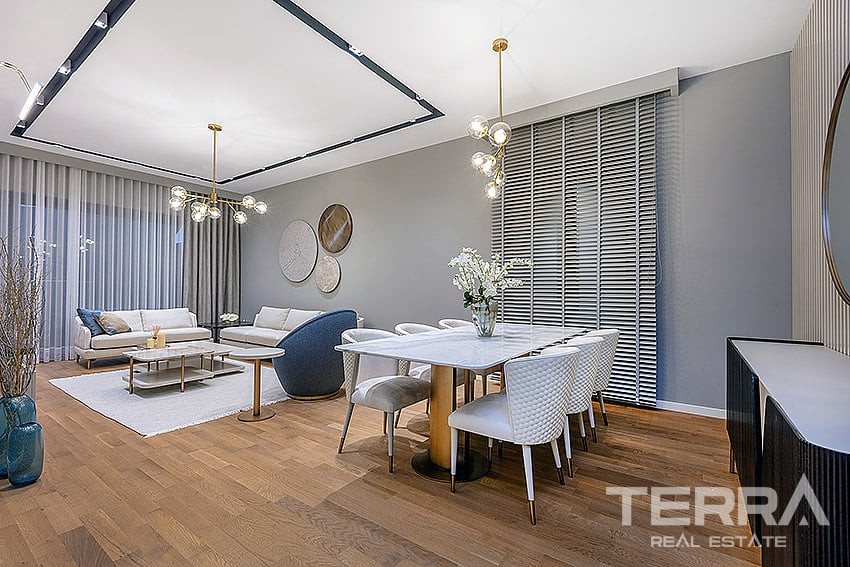Apartments with Sea-view for Sale in central Konak, İzmir, Turkey - 106419