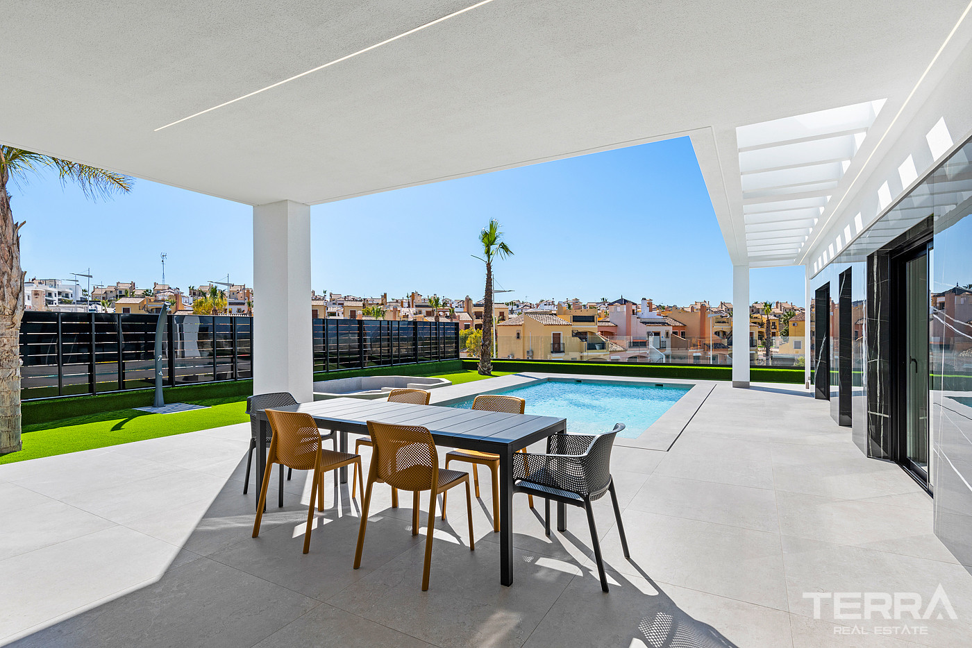 Villaer med private pools til salg i Algorfa, Alicante, Spanien - 106596