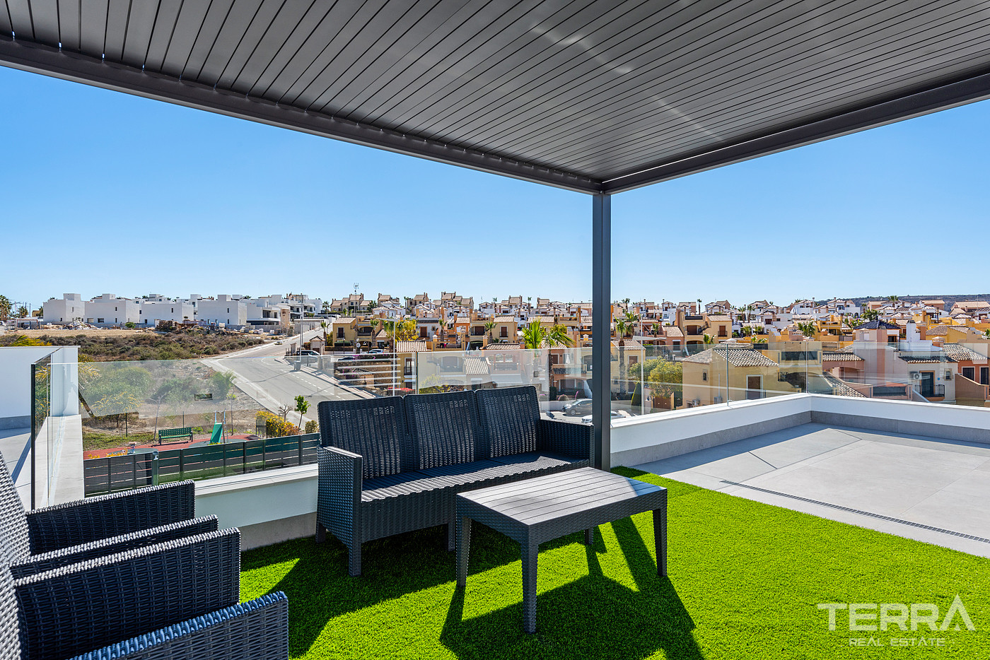 Villaer med private pools til salg i Algorfa, Alicante, Spanien - 106597