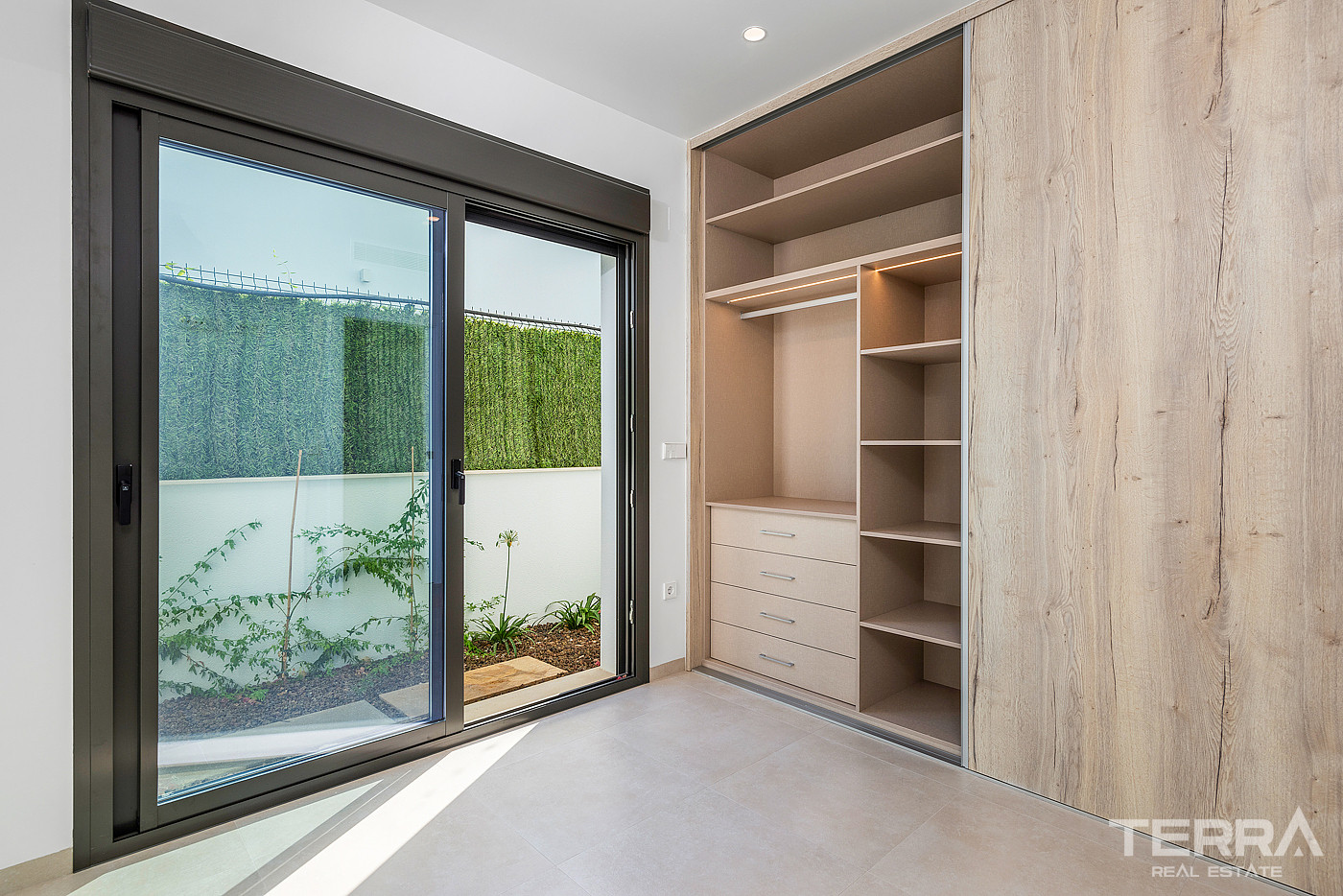 Viller med private pools til salg i Los Alcázares, Murcia, Spanien - 106704