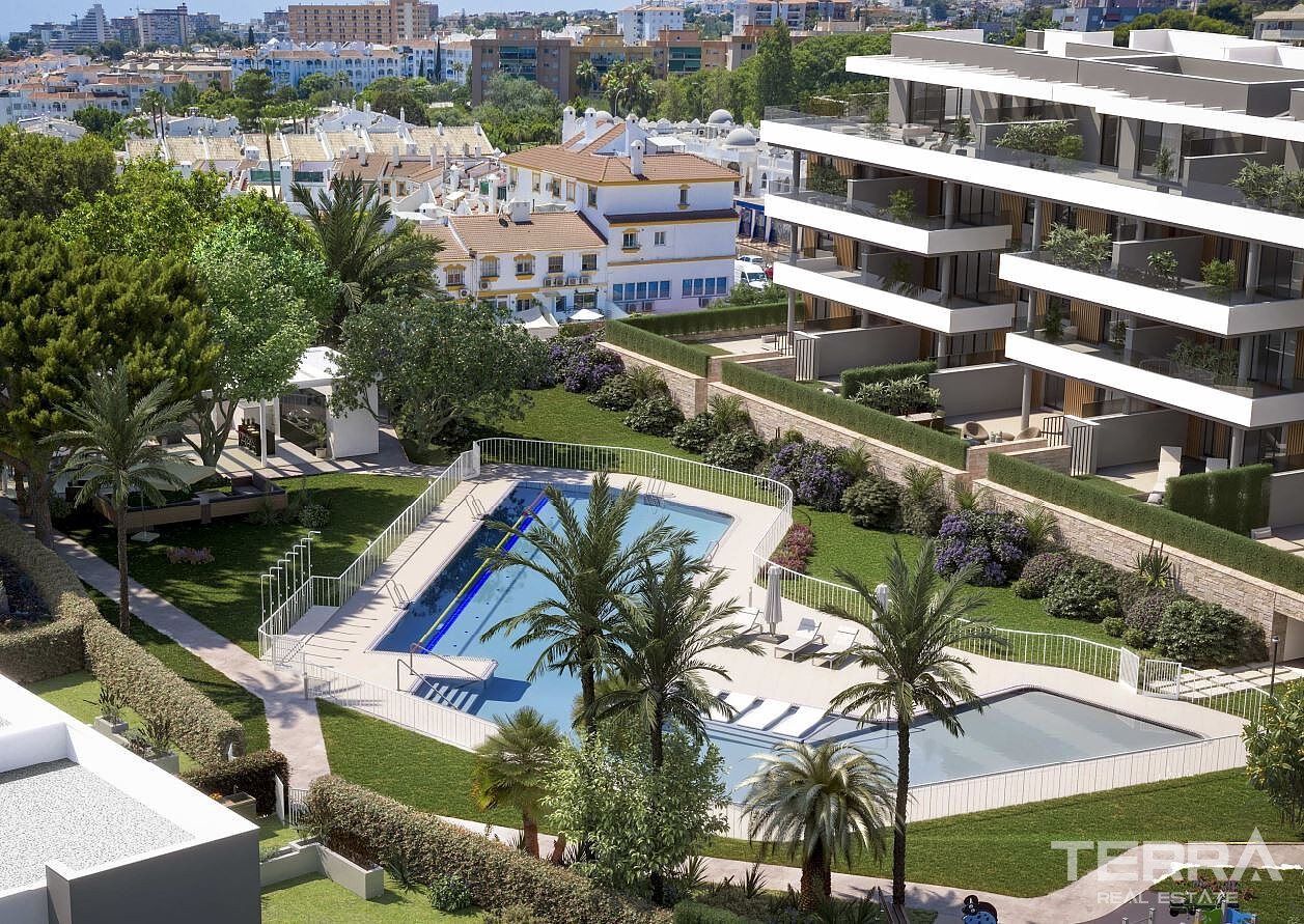 Sea View Apartments for Sale in Torremolinos, Malaga, Spain - 106801