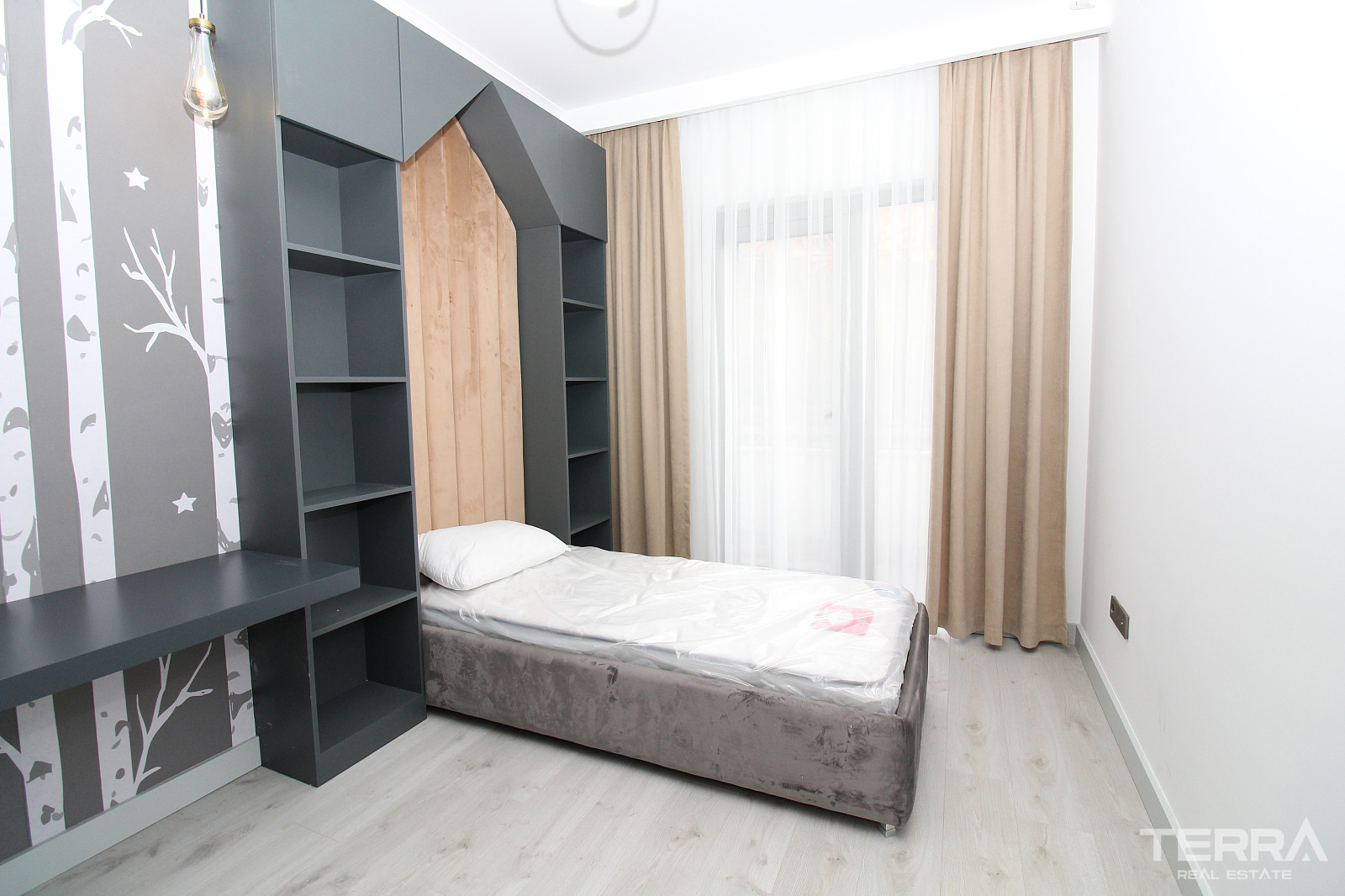 Apartments wth City and Forest View for Sale in Çankaya, Ankara - 106827