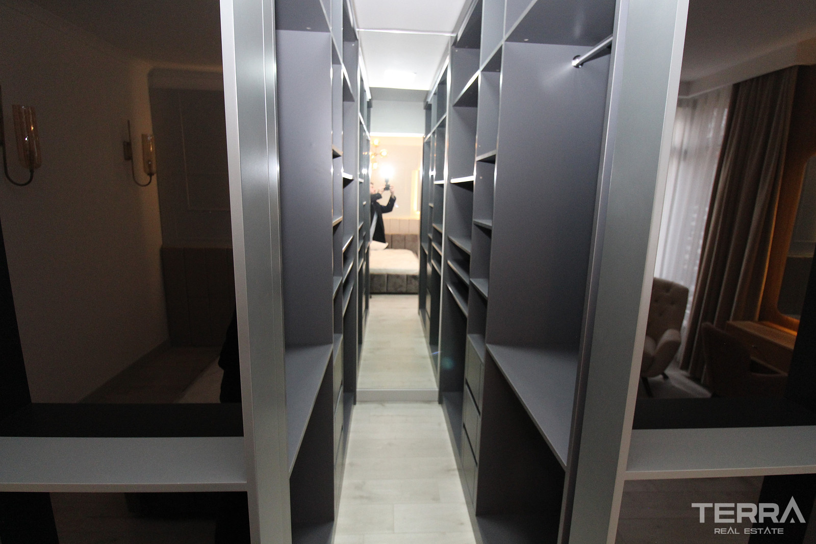 Apartments wth City and Forest View for Sale in Çankaya, Ankara - 106832