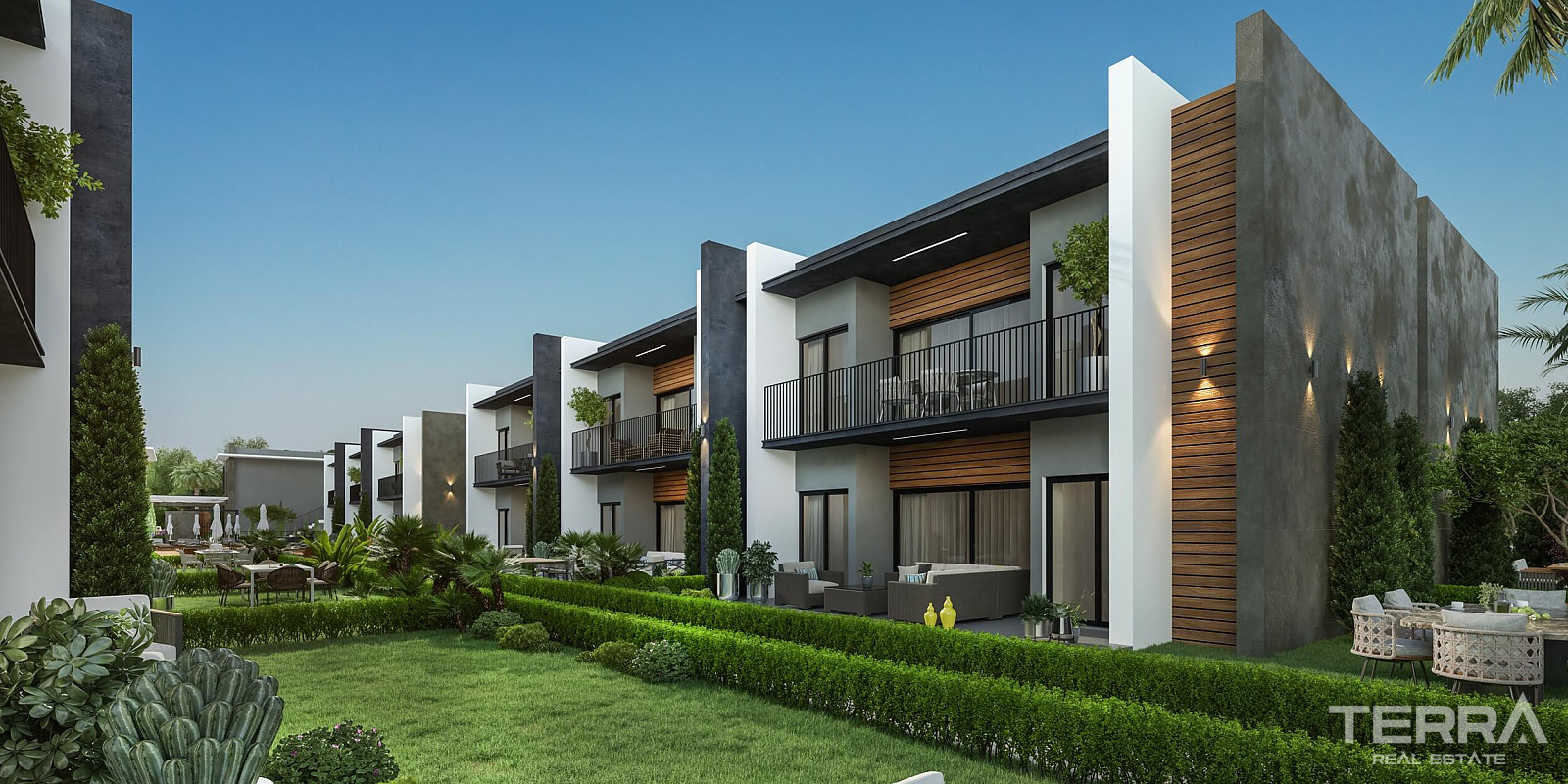 Aydın, Kuşadası'nda Sahile 400 m Uzaklıkta Satılık Modern Daireler - 106938